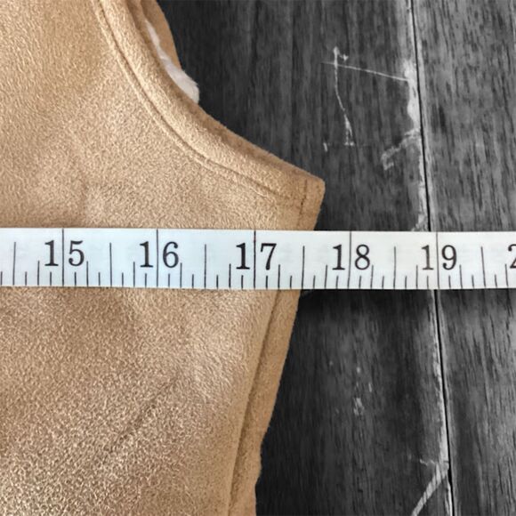 HAVE Flyaway Faux Fur Suede Women's Vest w Pockets in Camel Tan Small - Picture 7 of 12